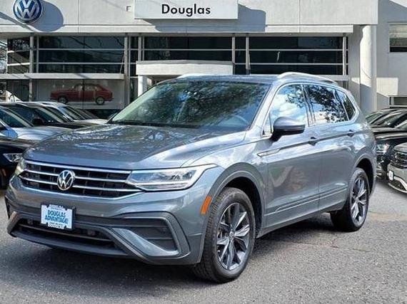 VOLKSWAGEN TIGUAN 4MOTION 2022 3VV2B7AX6NM153060 image